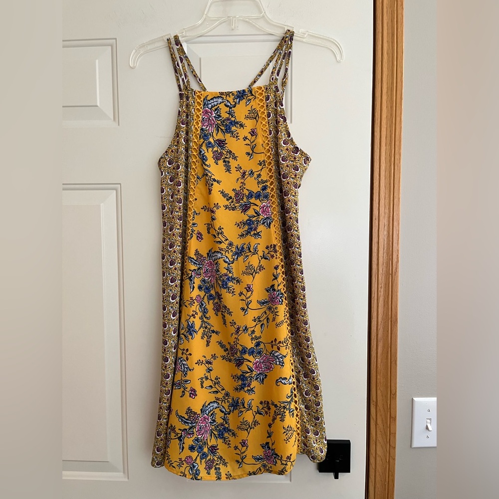 Miami(Francesca’s)yellow and blue floral sleeveless with straps boho dress. XS